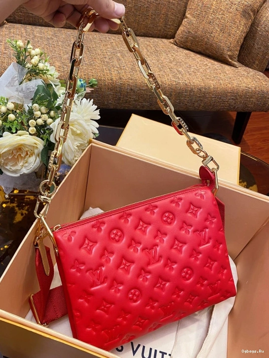 PM COUSSIN LOUIS VUITTON 0403